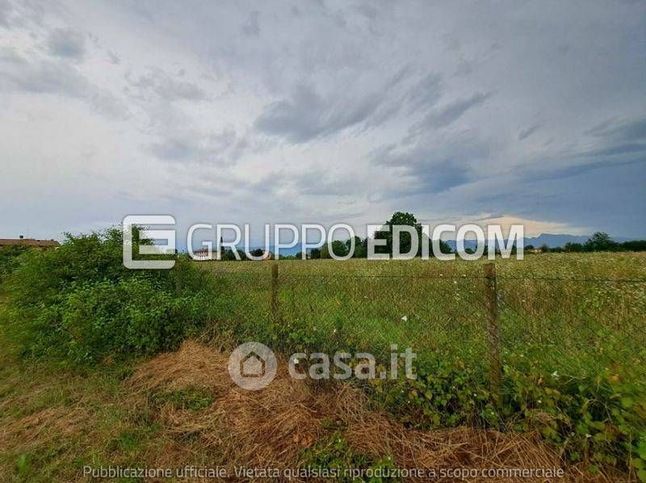 Terreno agricolo in commerciale in Viale Marconi