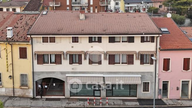 Appartamento in residenziale in Via Fratelli Stevani 74