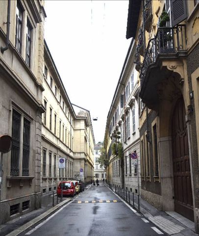 Ufficio in commerciale in Via Morigi