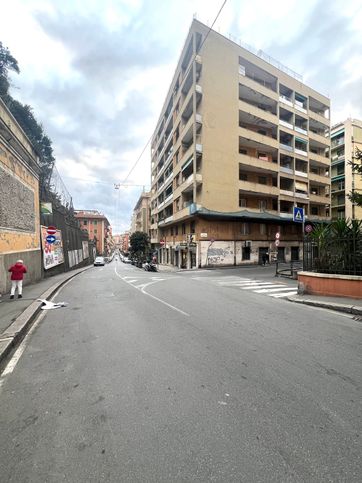 Appartamento in residenziale in Via Donghi