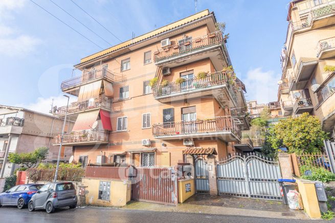 Appartamento in residenziale in Via Inzago 86