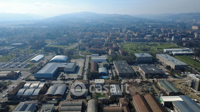 Appartamento in residenziale in Via Commenda