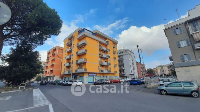 Appartamento in residenziale in Viale della Primavera 259