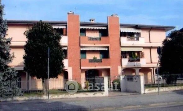 Appartamento in residenziale in Via Mezzavia 19