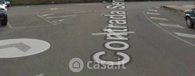 Ufficio in commerciale in Contrada Serra