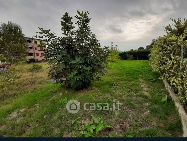 Terreno edificabile in residenziale in Via Diego Paderni