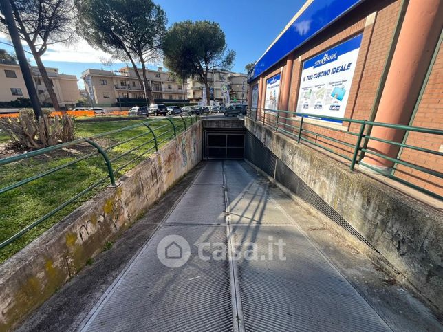 Garage/posto auto in residenziale in Via Agostino Cappello 4