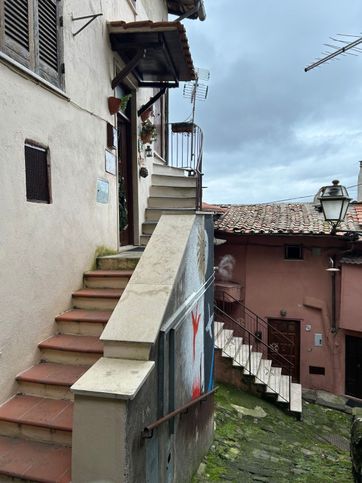 Appartamento in residenziale in Via Leonida Montanari