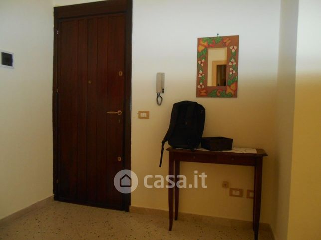 Appartamento in residenziale in Via R. Pilo 21