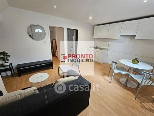 Appartamento in residenziale in Via dei Glicini