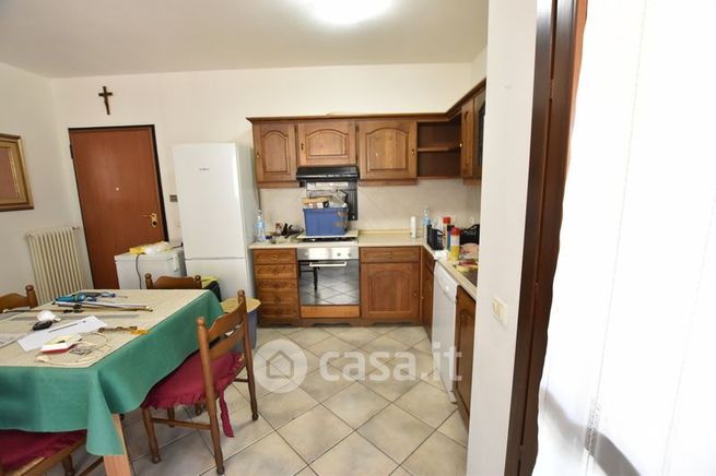 Appartamento in residenziale in Via Costantino Cerri