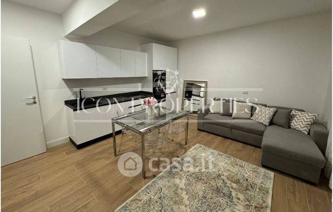 Appartamento in residenziale in Via Privata Linda Malnati