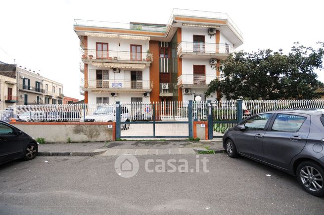 Appartamento in residenziale in Via Leucatia 62