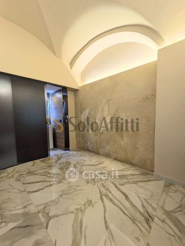 Negozio/locale commerciale in commerciale in 