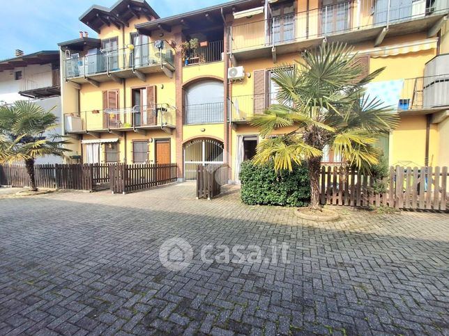 Appartamento in residenziale in Via Remondi 40
