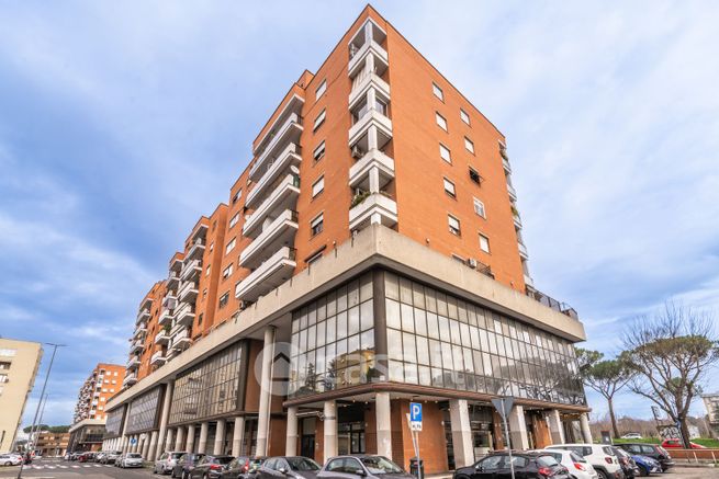 Appartamento in residenziale in Via Gennaro Cassiani 78