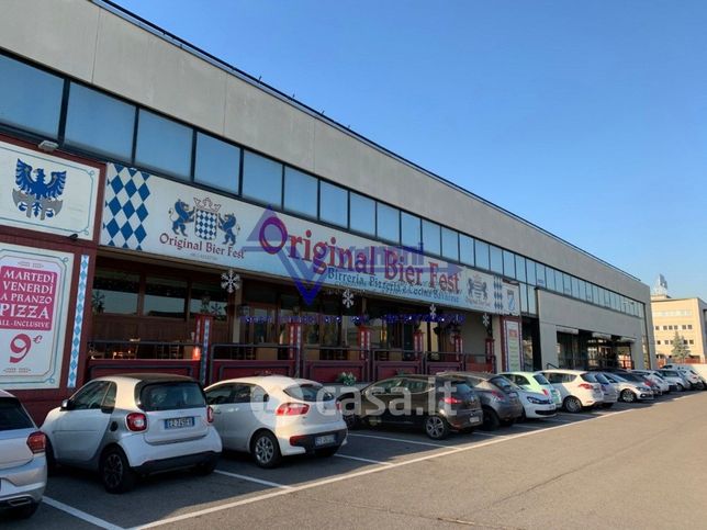 Ufficio in commerciale in 
