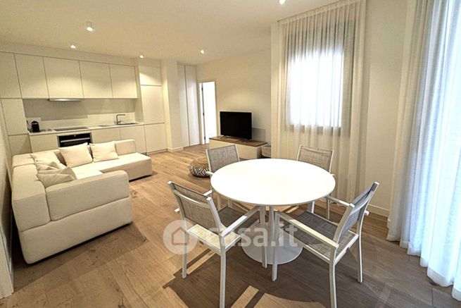 Appartamento in residenziale in Viale Maria Ceccarini 47