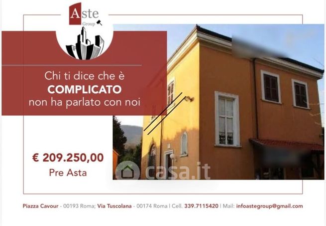 Casa indipendente in residenziale in Via Fontana Marcaccio 2
