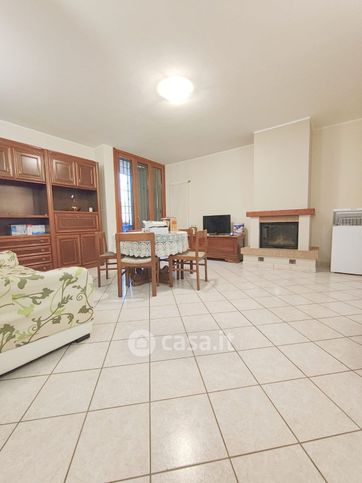 Appartamento in residenziale in Via Fabrizio de André