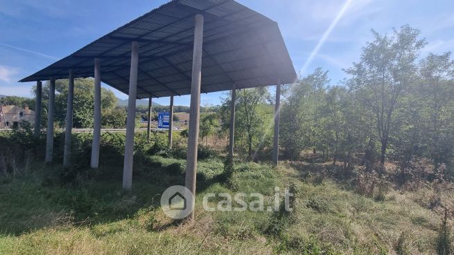 Capannone in commerciale in Strada provinciale