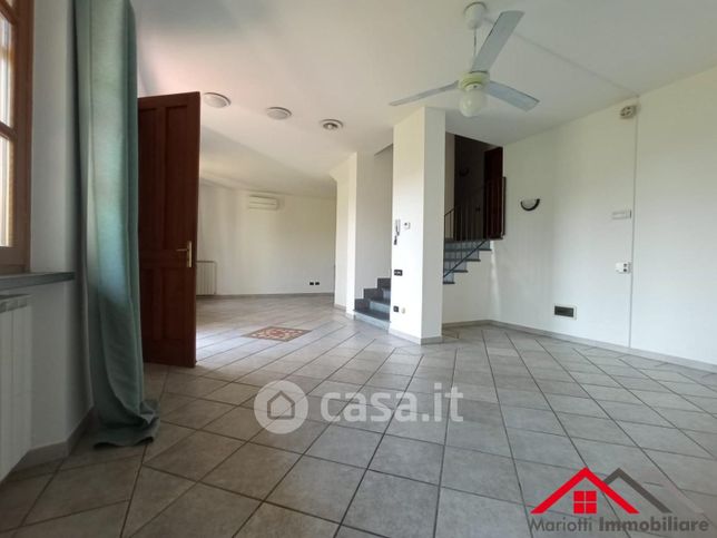 Villa in residenziale in 