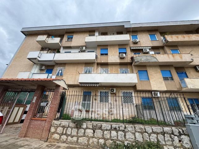 Appartamento in residenziale in Largo Corleone 12