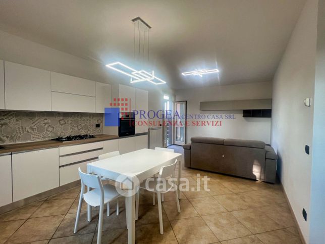 Appartamento in residenziale in Via Dante 15