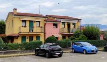 Appartamento in residenziale in Via Pietro Berto 5