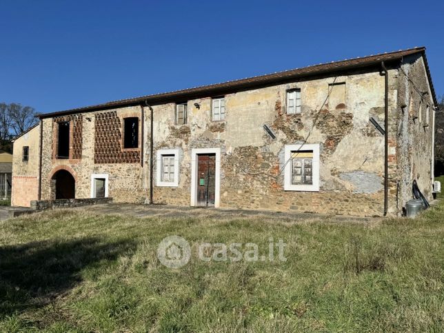 Rustico/casale in residenziale in Via Fraga Alta