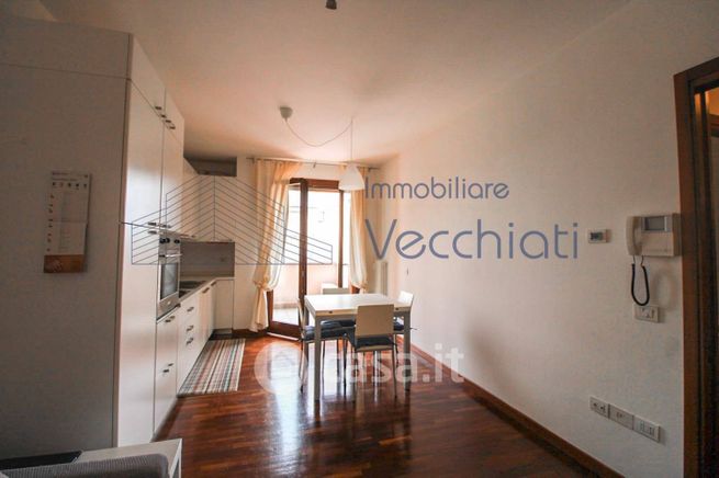 Appartamento in residenziale in Via dell'Olmo 2