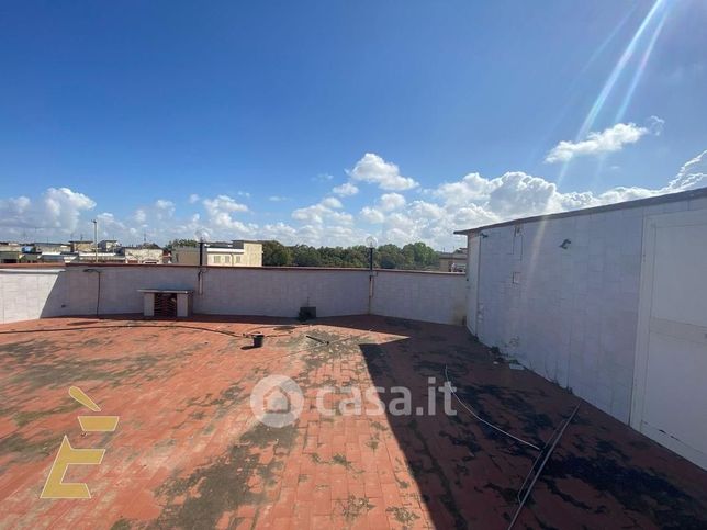 Appartamento in residenziale in Via Licola Mare 16