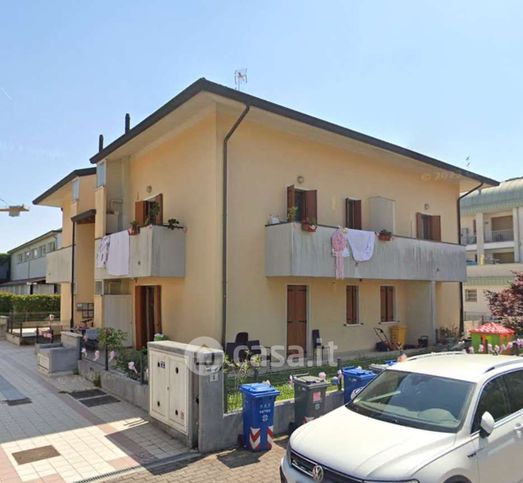 Appartamento in residenziale in Via Francesco Gentile 3