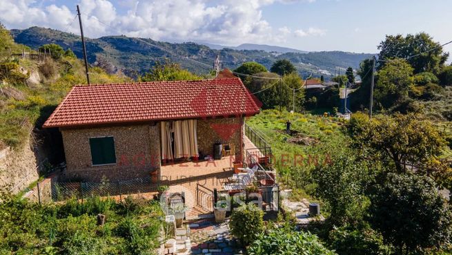 Casa indipendente in residenziale in Località Peidaigo 126