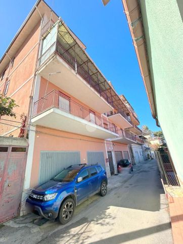 Appartamento in residenziale in Via Moardella 27