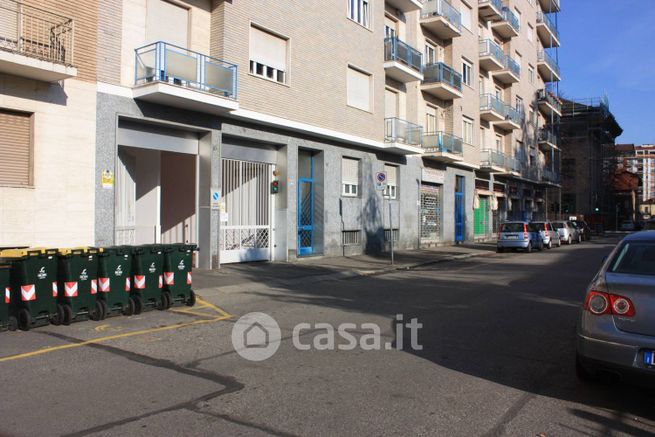 Box/posto auto in residenziale in Via Malta 10