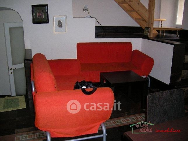 Casa indipendente in residenziale in Piazza Salvatore