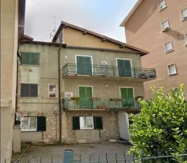 Appartamento in residenziale in Via Pola 3