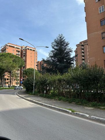 Appartamento in residenziale in Via Romeo Gallenga