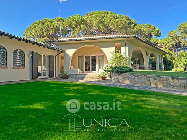 Villa in residenziale in Strada Provinciale delle Collacchie