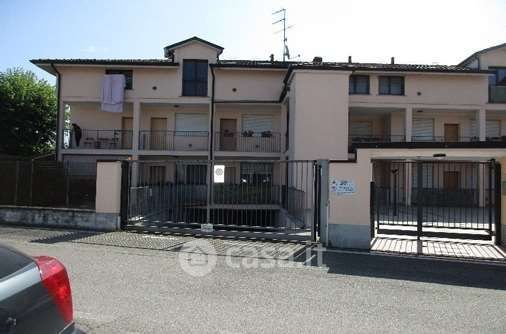 Box/posto auto in residenziale in Via Alcide De Gasperi 7