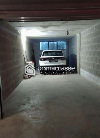 Box/posto auto in residenziale in 