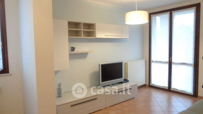 Appartamento in residenziale in Via Lanfranco Caretti