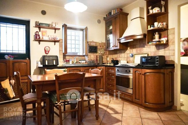 Appartamento in residenziale in Via Chiesetta 5