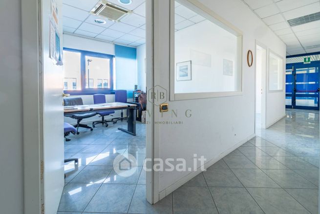 Ufficio in commerciale in Via Pasubio 36