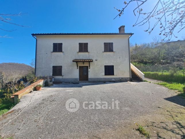 Casa indipendente in residenziale in Casale