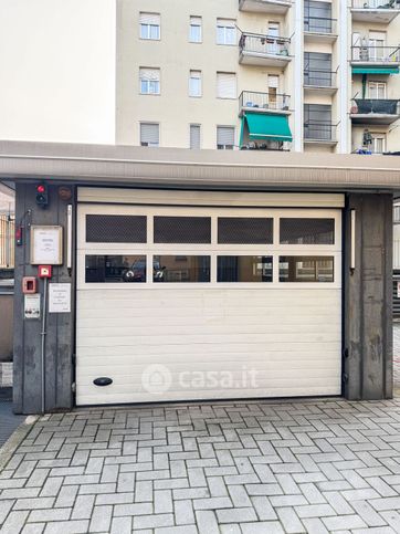 Box/posto auto in residenziale in Viale Rimembranze 1/c
