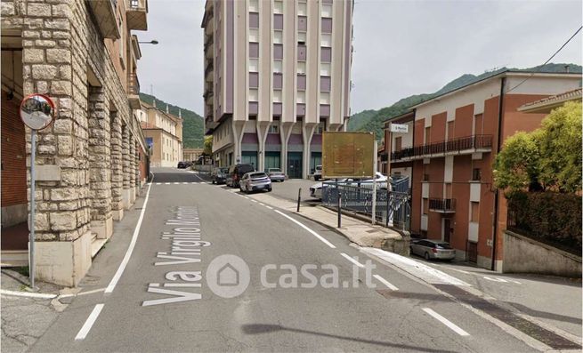 Ufficio in commerciale in Via Virgilio Montini 27