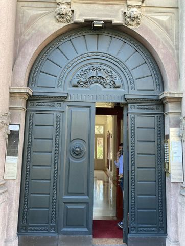 Ufficio in commerciale in Via Solferino