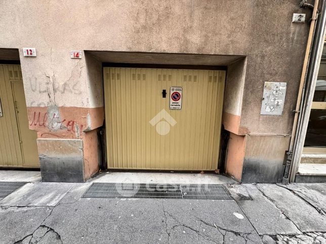 Garage/posto auto in residenziale in Via Andrea Prasio